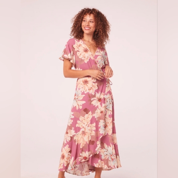 Band of the Free Dresses & Skirts - Band of the Free Liza Mauve Floral Wrap Maxi Dress NWT